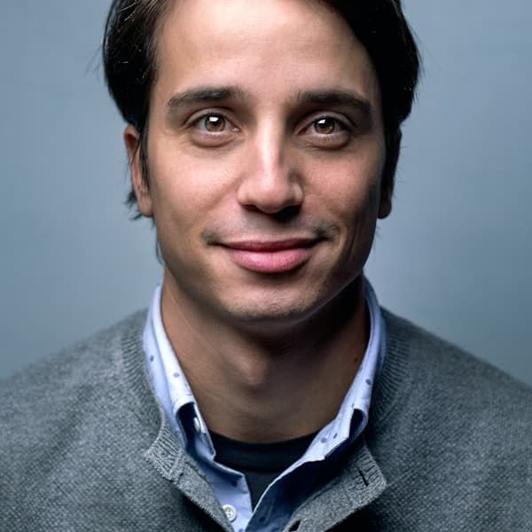 Business Portrait, Modern